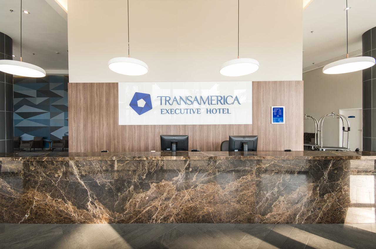 Отель Transamerica Executive Taboao Morumbi Табоан-да-Серра Экстерьер фото